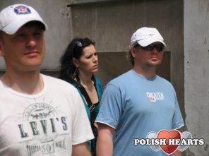 jestem w białej koszulce...