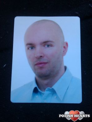 sorry że takie oficjalne foto, ale nie mam innych zdjęć przy sobie :)